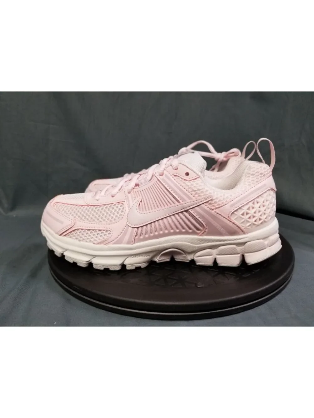 Nike Vomero 5 (GS) Sneakers HF6998 600 Pink Grey Girls Size 6 NEW IN BOX!
